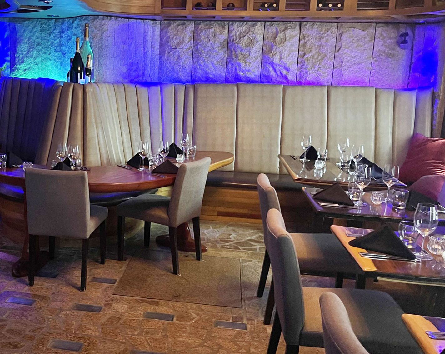 Niche Restaurant San Juan Puerto Rico interior